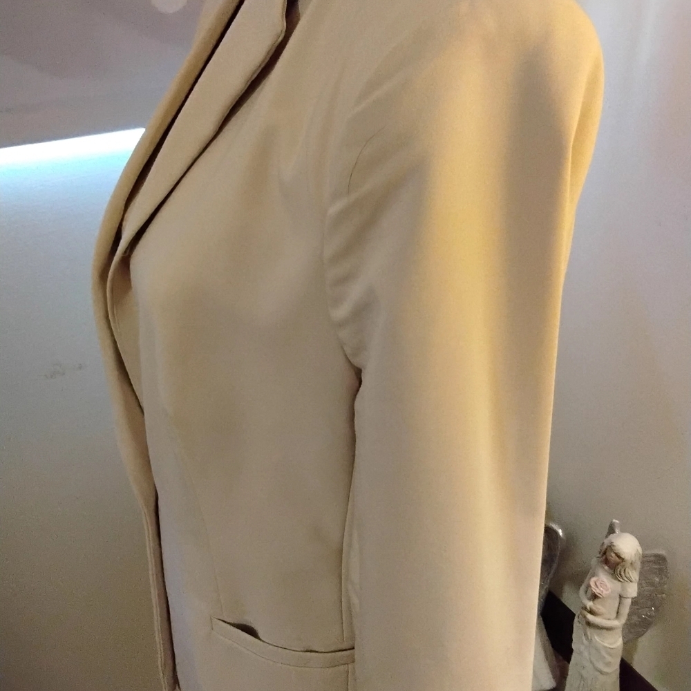 Philosophy Cream Single-Button Blazer - Picture 4 of 13